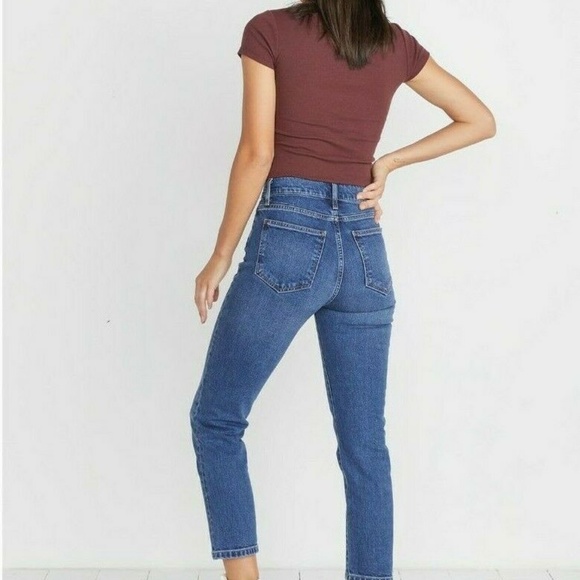 Marine Layer Vintage Straight Jean in Medium Wash - Picture 3 of 4